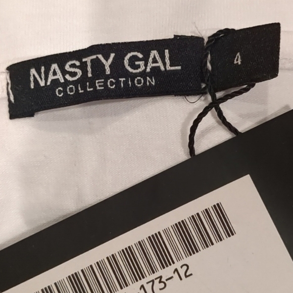 Nasty Gal Racer You To It Crop Top in White size UK 4 US 0 - Picture 3 of 6